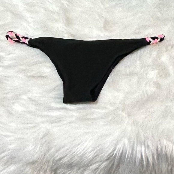 Sz M Victoria Secret  Black Bikini Bottom Brief with Pink Braided Sides - Picture 5 of 7